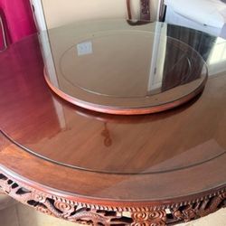 Round Chinese Style Table 10 Chairs.