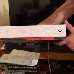 Xbox One With 2K22 N Madden 22 