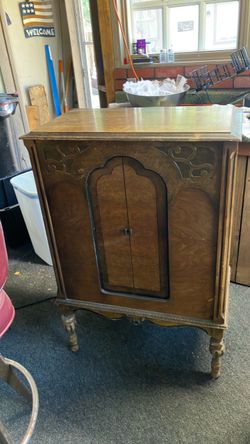 Antique radio