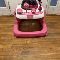 Minnie Mouse Walker