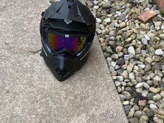 Full face dirt bike or e-bike helmet