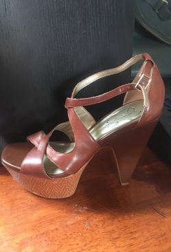 Jessica Simpson brand size 8