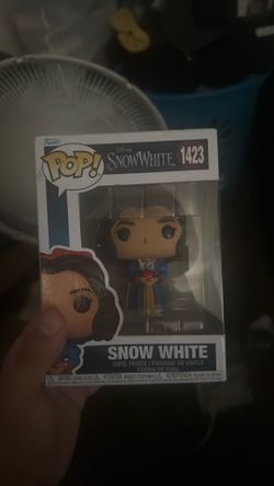 Snow White funko pop