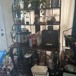 Oversized Baker Rack Hutch