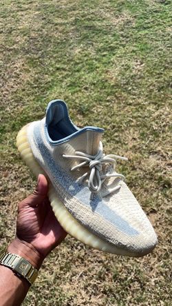 Lowest I can do is 40 Adidas Yeezy Boost 350 V2 Sneaker