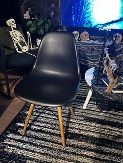 Modern Dining Chair
