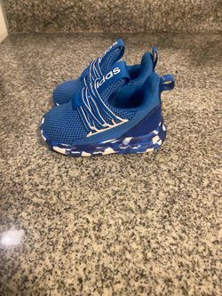 Adidas size 5 toddler