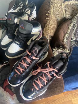 pink and black size 7y white black and purple size 6.5y