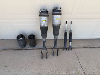 2012 Jeep Grand Cherokee Air Suspension Shocks & Springs