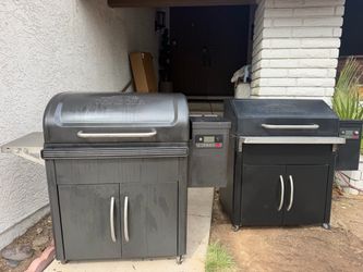 TRAEGER PELLET GRILL SMOKER USED WORKS GREAT