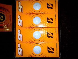 4 Boxes Of Bridgestone E6 Golf Balls 