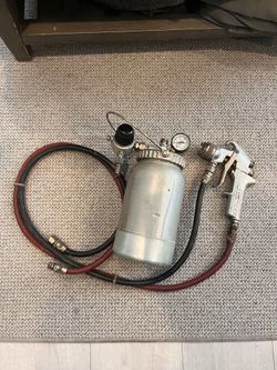 2 Professional Automotive Paint Sprayers De Vilbliss Paint Sprayer With Can