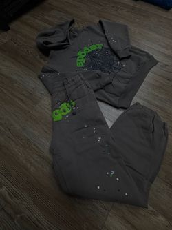 Sp5der Grey Set