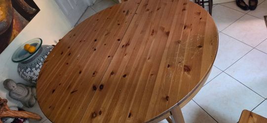Ikea Leaf table