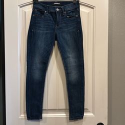 Express size 2 short