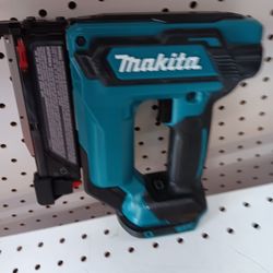 Makita new 23 Pin Nailer 18v