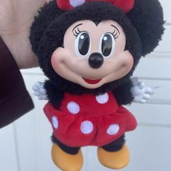 Mickey & friends Minnie Mouse keychain (REAL) 