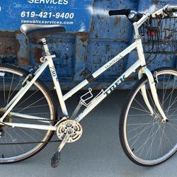Multi-track Trek bike