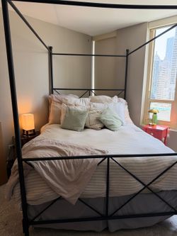 FREE queen size bed