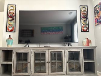 65” Samsung Smart TV