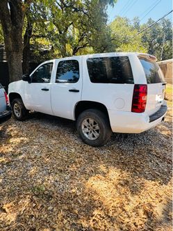 2013 tahoe 4X4 cammed