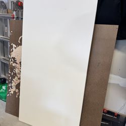 [moving Sale] Ikea linnmon Table Top White