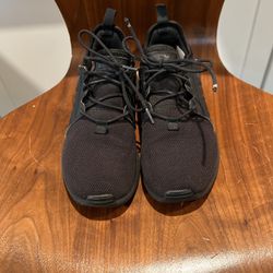 Men’s Adidas 5.5 Black On Black Sneakers