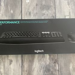 MK850 Performance Logitech Keyboard And Mouse - NEW in the BOX