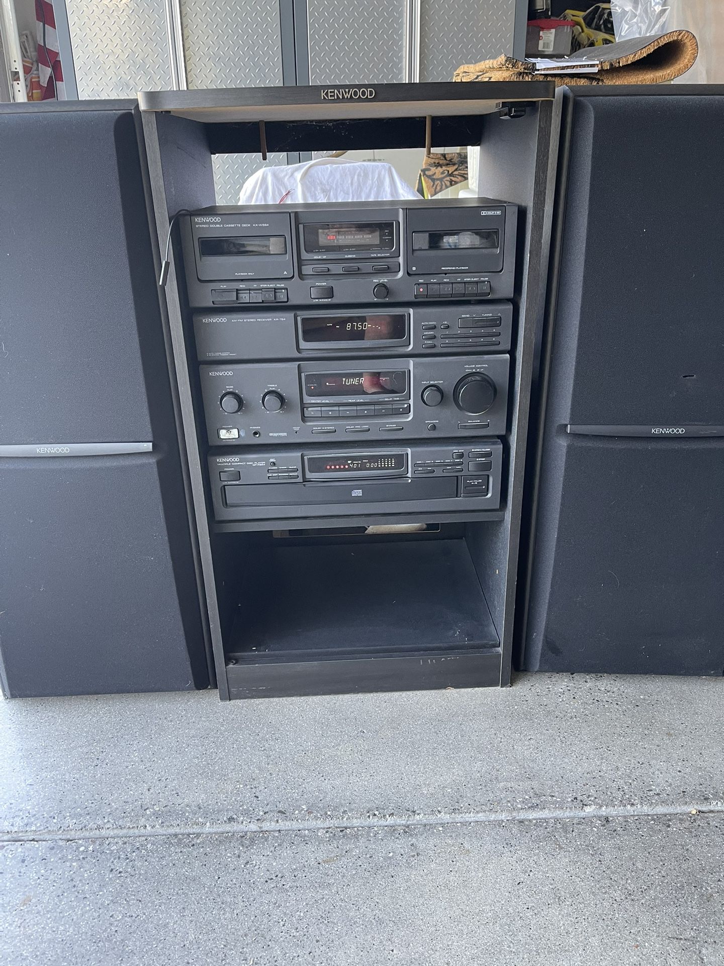 Kenwood Stereo System