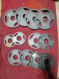 OLYMPIC 2" HOLE.  75LBs.  
4-10s  6- 5s  2-2.5s 
11525 S HALSTED DUNKIN DONUTS/7111.S WESTERN WALGREENS 
70$  CASH ONLY AS IS