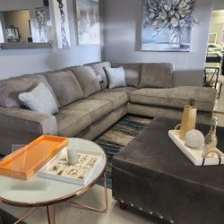 Rf Chaise Sectional Lite Grey