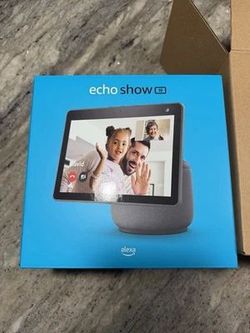 Amazon Echo Show 10 (3rd Gen) HD Smart Display with Motion and Alexa in Charcoal