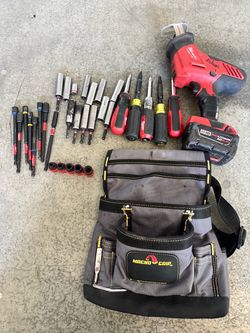 Milwaukee Tool Set with Magno Grip Tool Bag