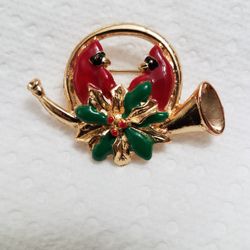 Christmas Horn Brooch
