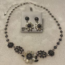 Set De Collar Y Aretes