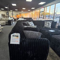 Midnight Madness 3-Piece Black Sectional Sofa 🚚WE DELIVER🚚