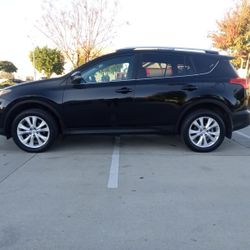 2014 / Toyota Rav-4 limited