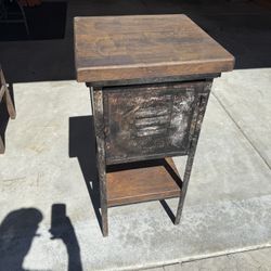 Industrial End/side Table 