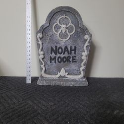 Vintage Resin HALLOWEEN TOMBSTONE 