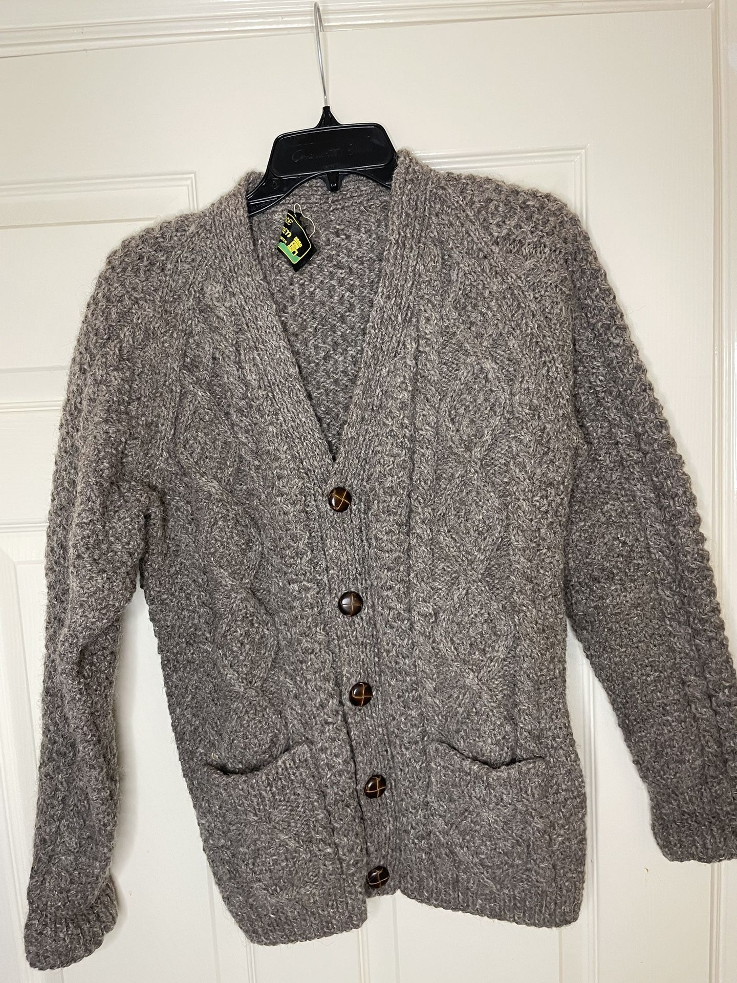  Prince of Burren Knitted Cardigan Sweater Size M.  