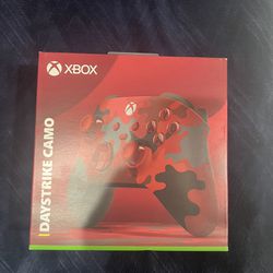 Xbox Series X Daystrike Camo Controller