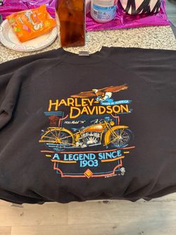 Vintage Harley-Davidson women’s sweatshirt