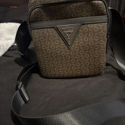 Guess Crossbody Bag 