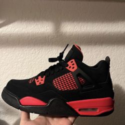 AIR  JORDAN 4 RETRO “RED THUNDER” 