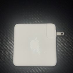 Apple USB C Adapter