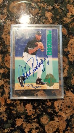 1993 A-Rod Certified Autograph Baseball Card