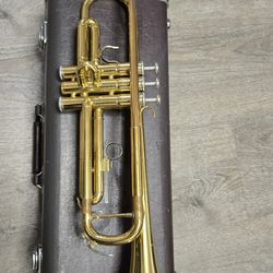 Trompeta Yamaha YTR2335 made in Japan