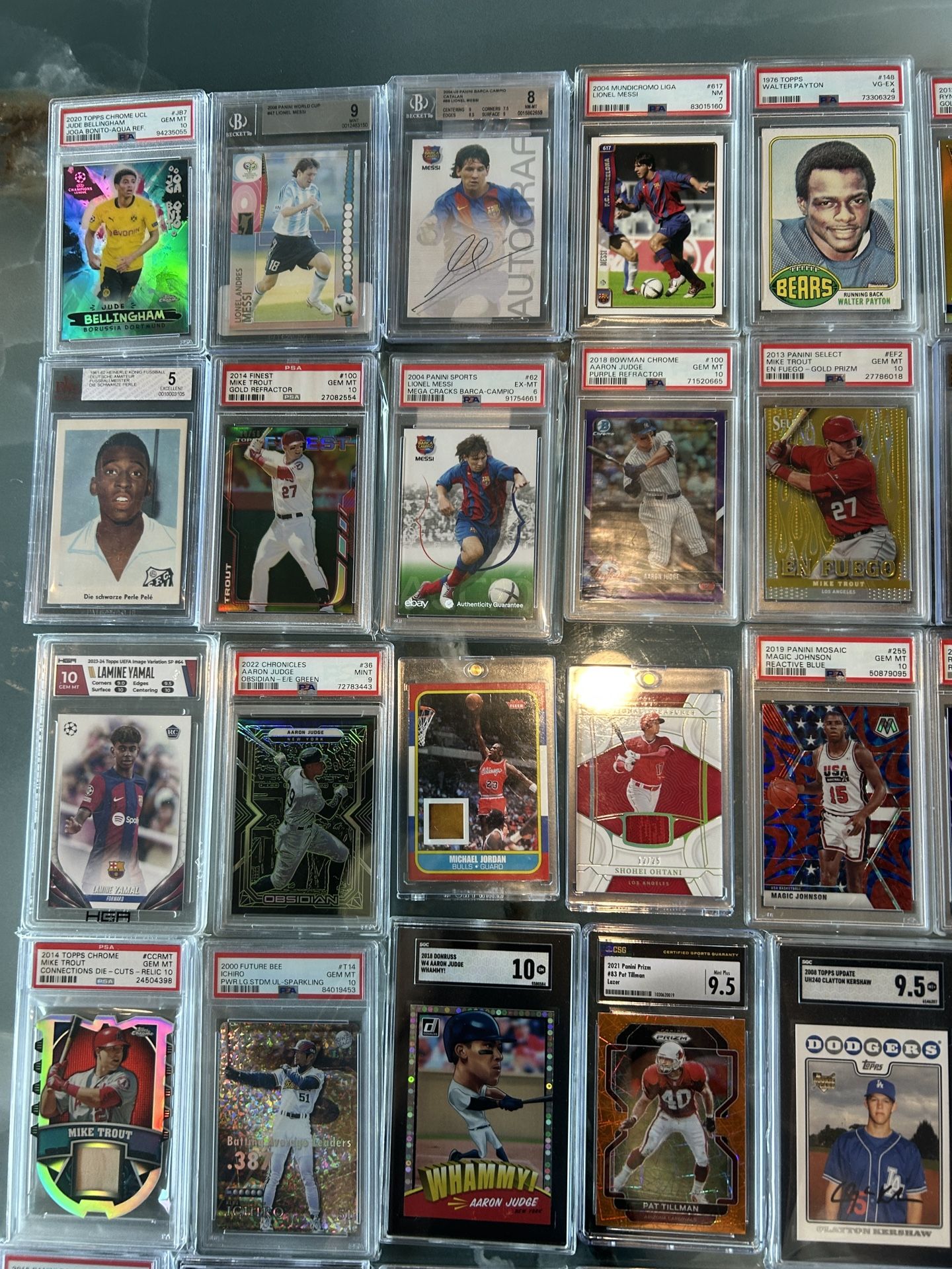 Selling Cards Football Basketball Baseball
