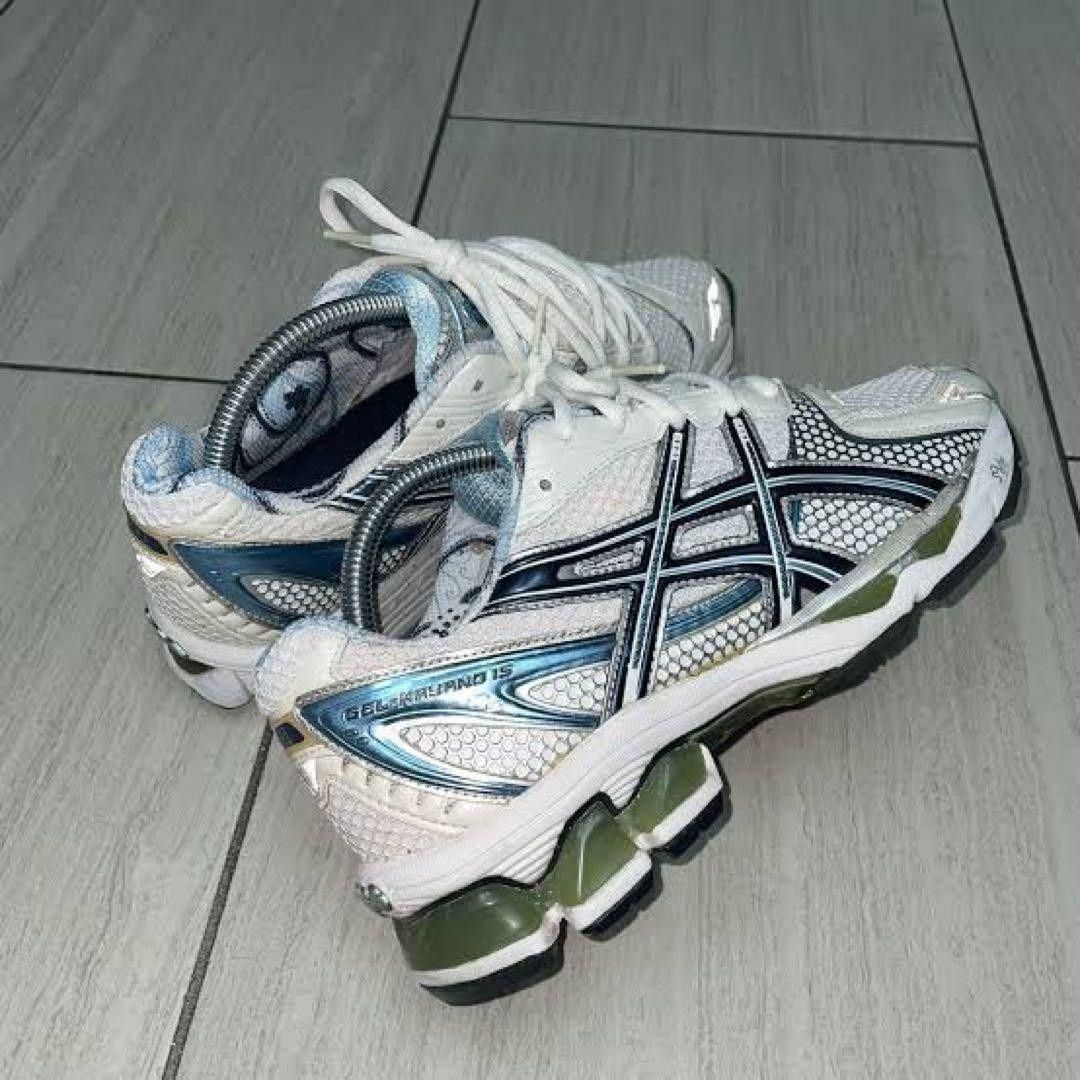 Asics Gel Kayano 15 White and Blue (Size 7 Men )