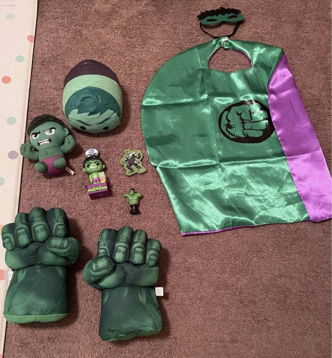 Superhero items Avengers 